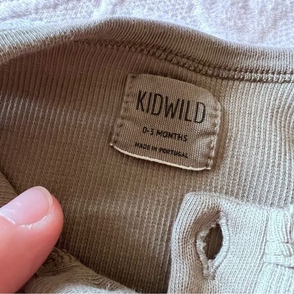 KIDWILD Organic Vintage Henley Tank SIZE 0-3 months - Picture 2 of 2